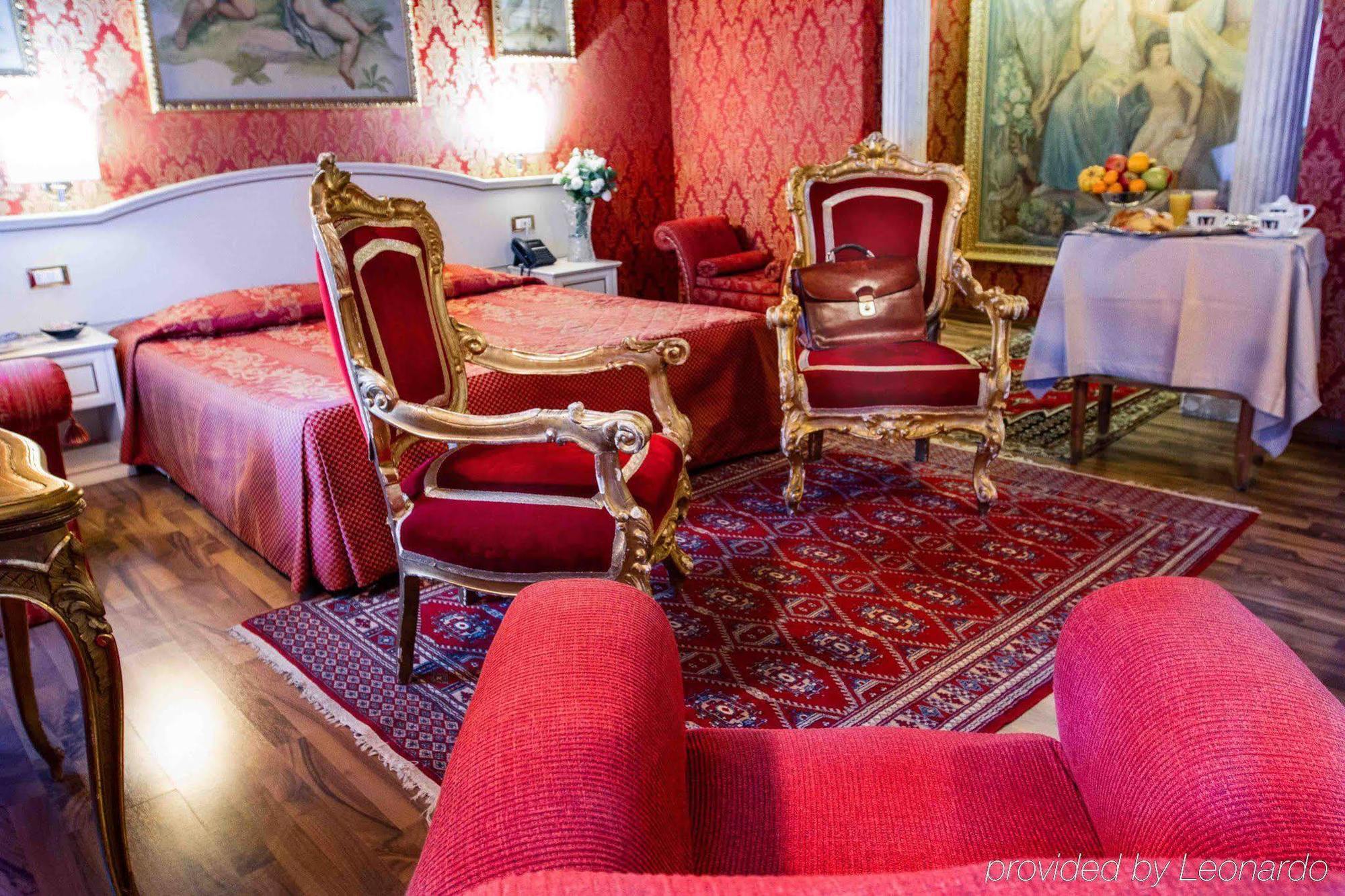 Residenza Canova Tadolini - Gjestgiverier Roma