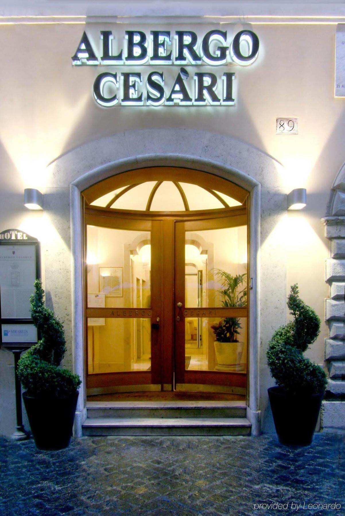 9hotel Cesari Hotell 4*