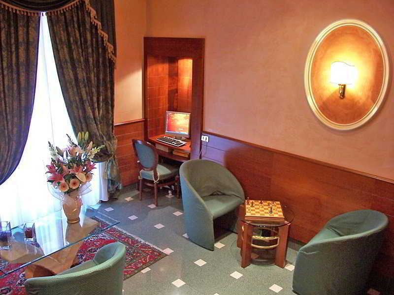 Giorgi Hotel 3*