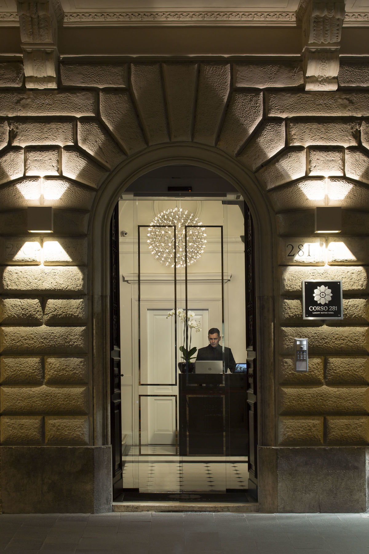 Hotel Corso 281 Luxury 5*