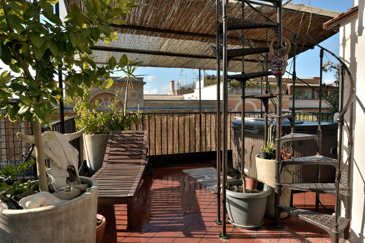 Apartamento Irex Via Del Corso Private Attico With Jacuzzi