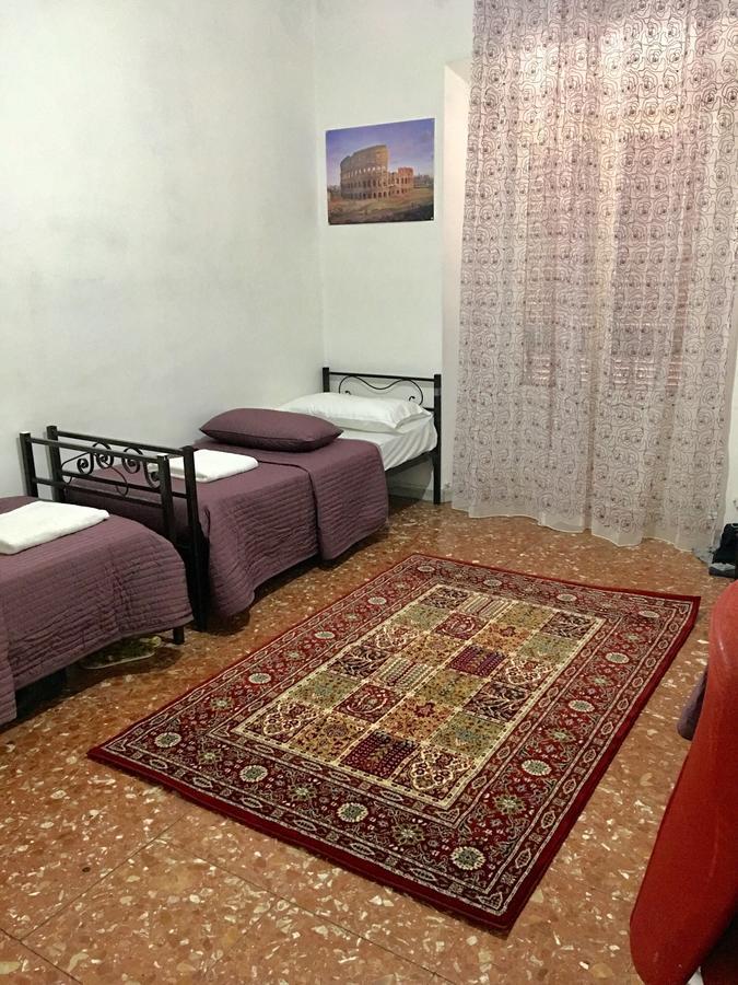 New Golden House Hostal