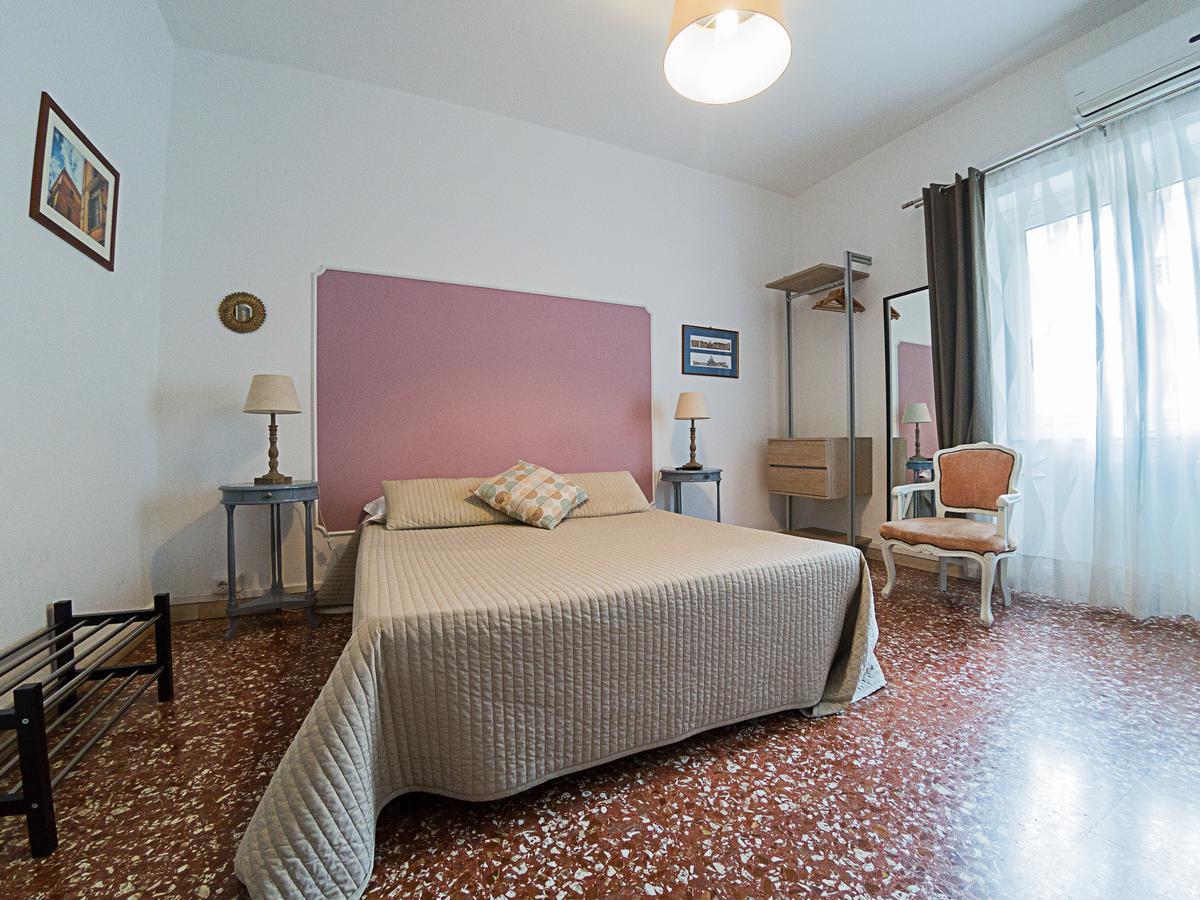 Alojamento de Acomodação e Pequeno-almoço Testaccio Roma
