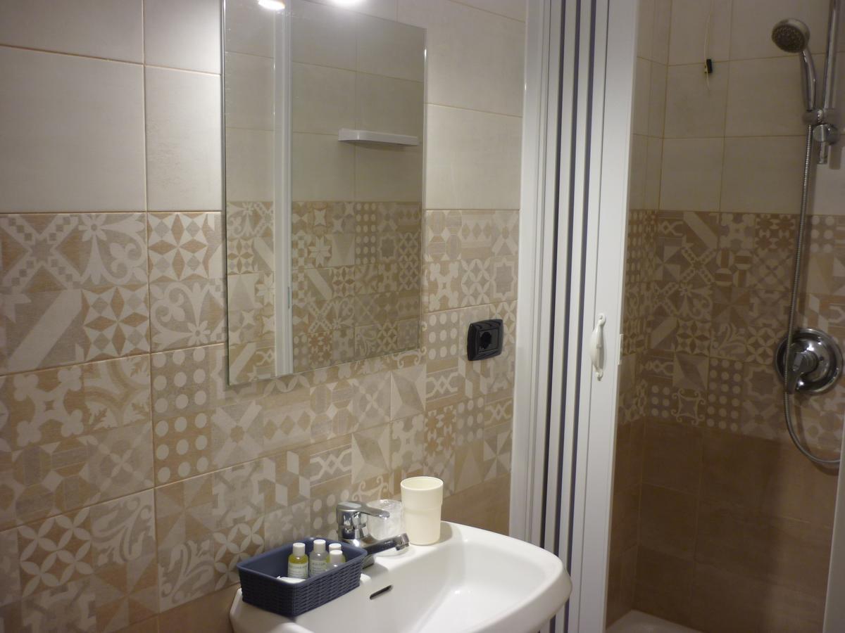 Bed & Breakfast Onetime 25 5*