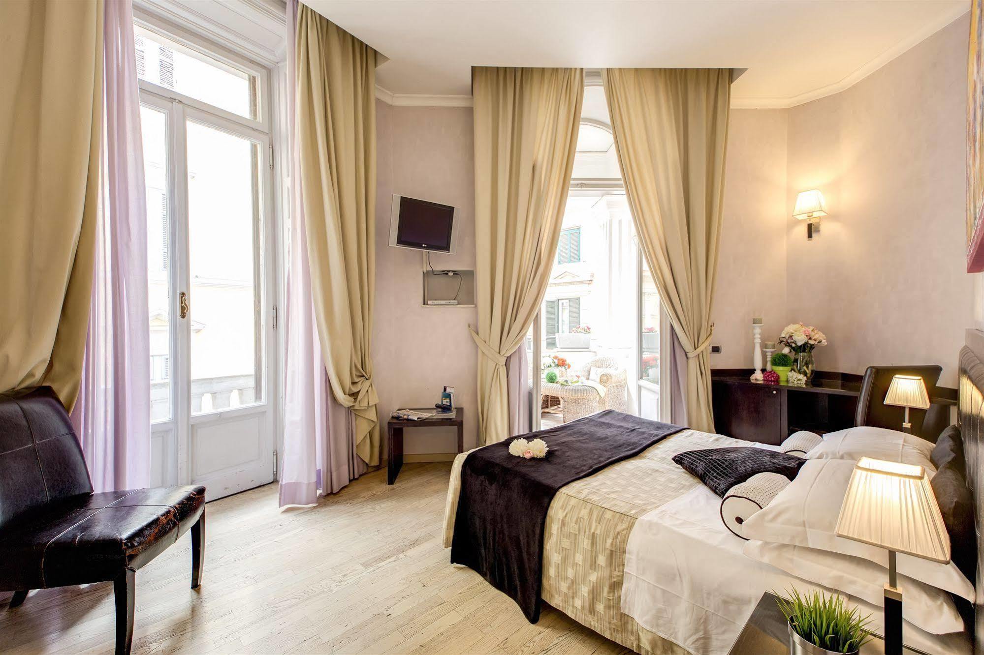 Hotel Le Petit Roma