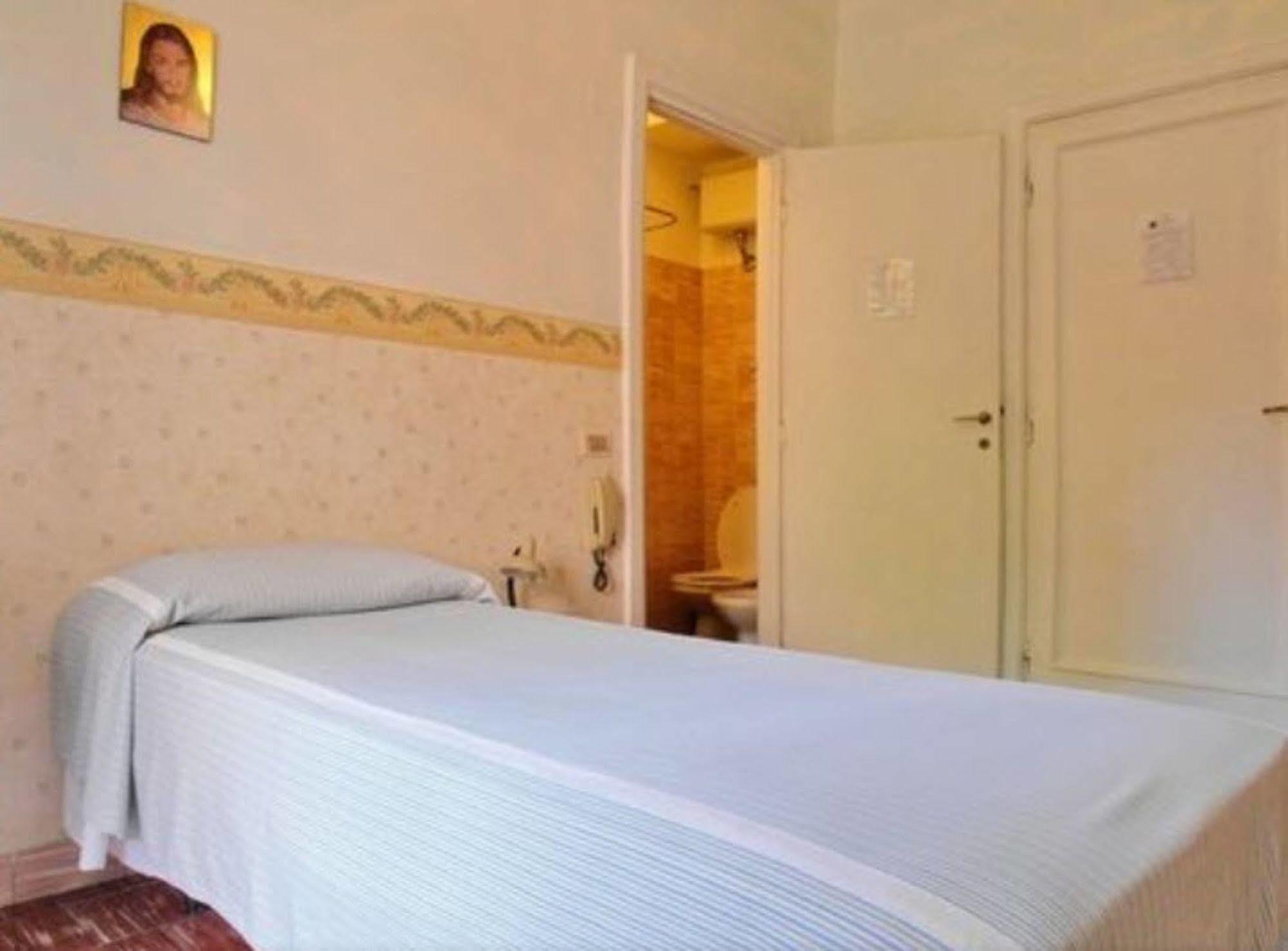 Hotel Nova Domus Aurelia Rome