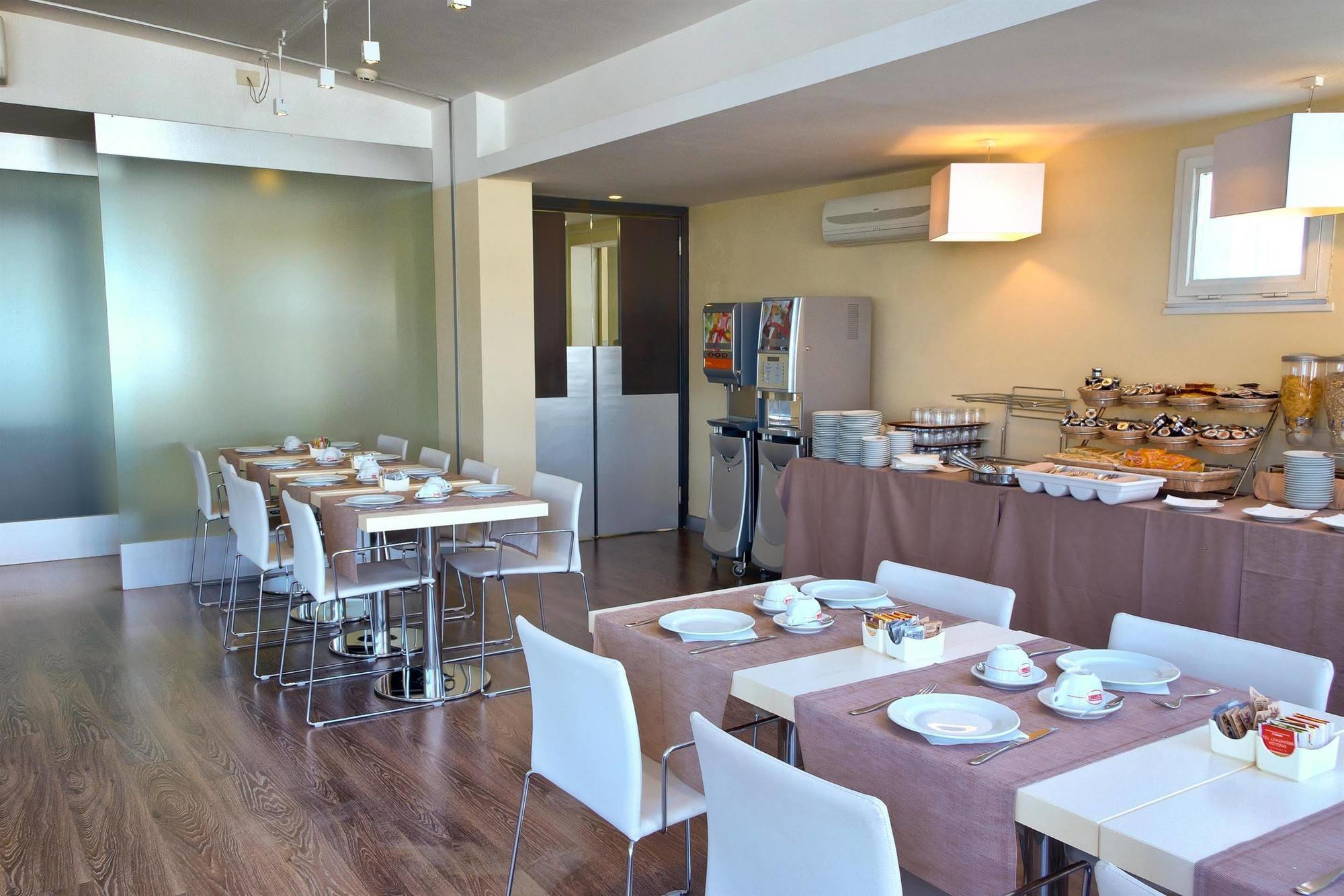 Hotell Tor Vergata