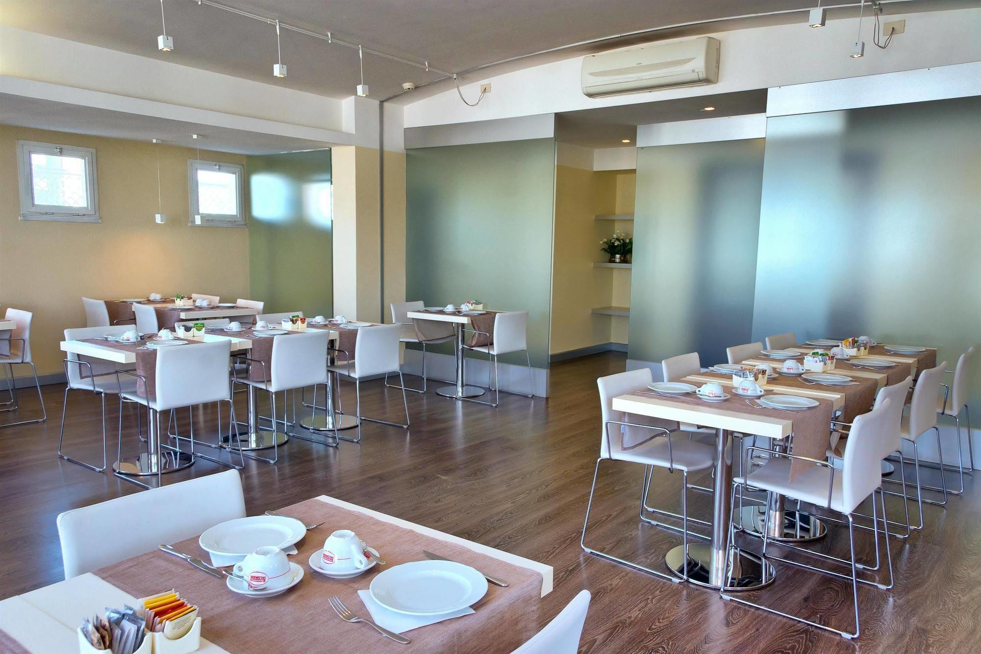 Hotell Tor Vergata Roma