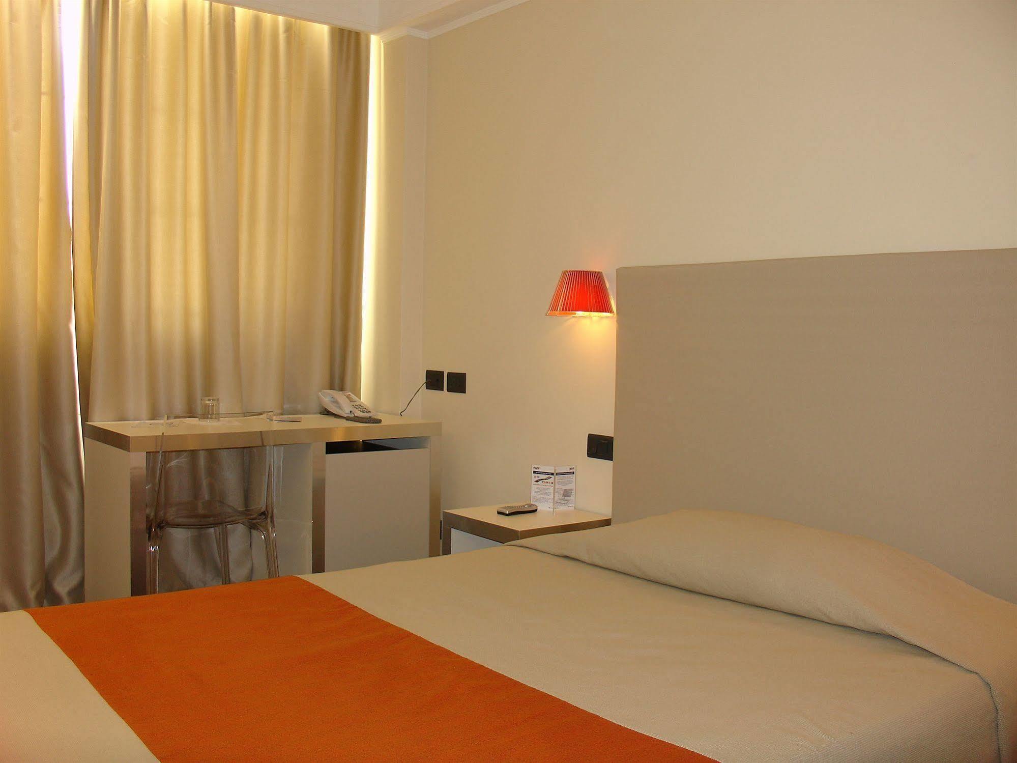 Hotell Tor Vergata 4*