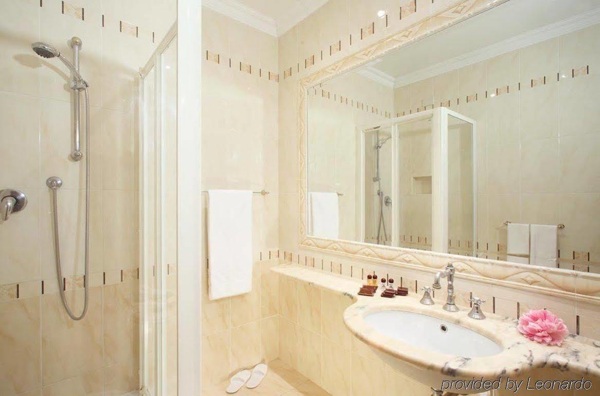 Hotel Genio Roma