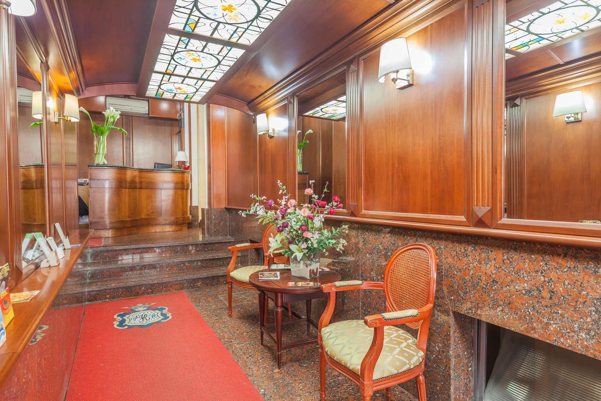 Galles Hotell 3*