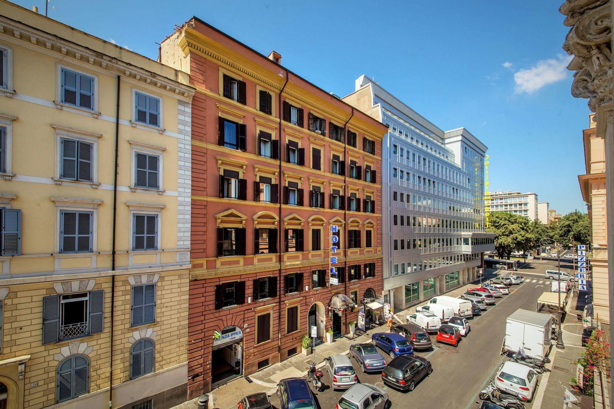 Hotel Dei Mille 3*