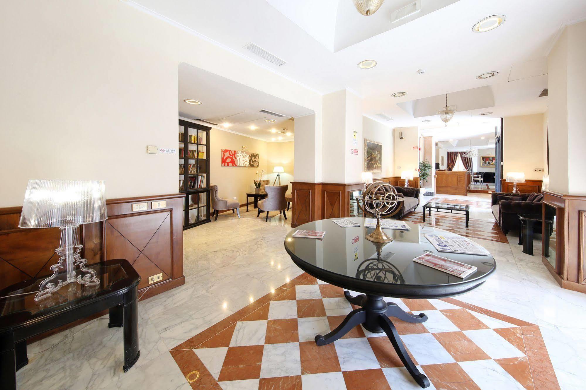Hotel Traiano Roma