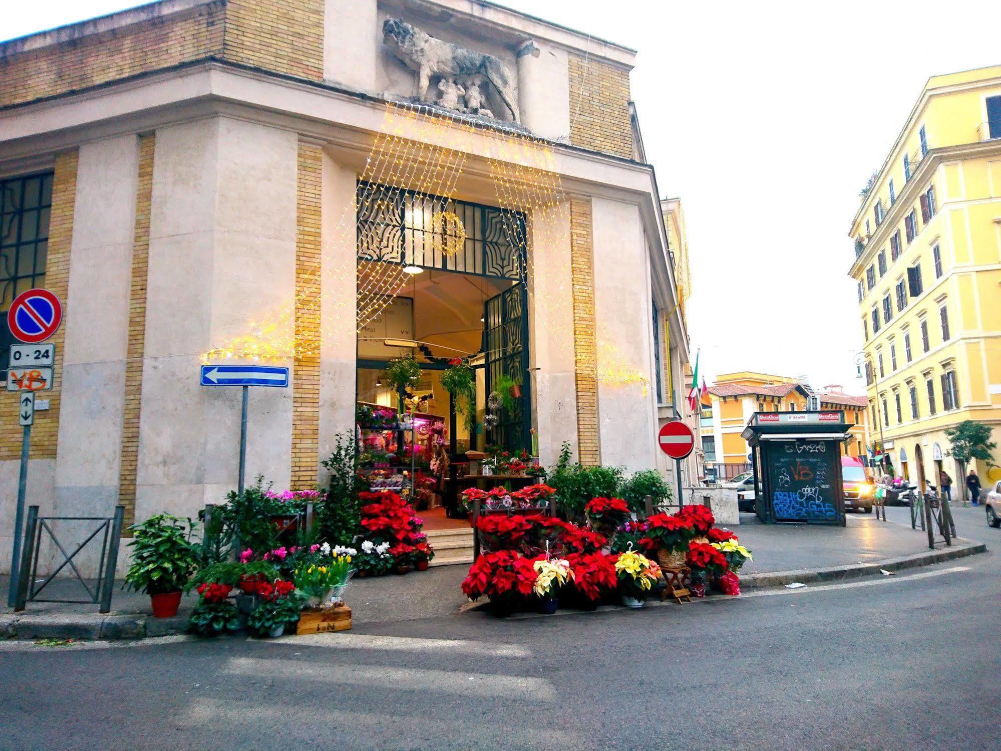 San Michele A Porta Pia Bed & Breakfast