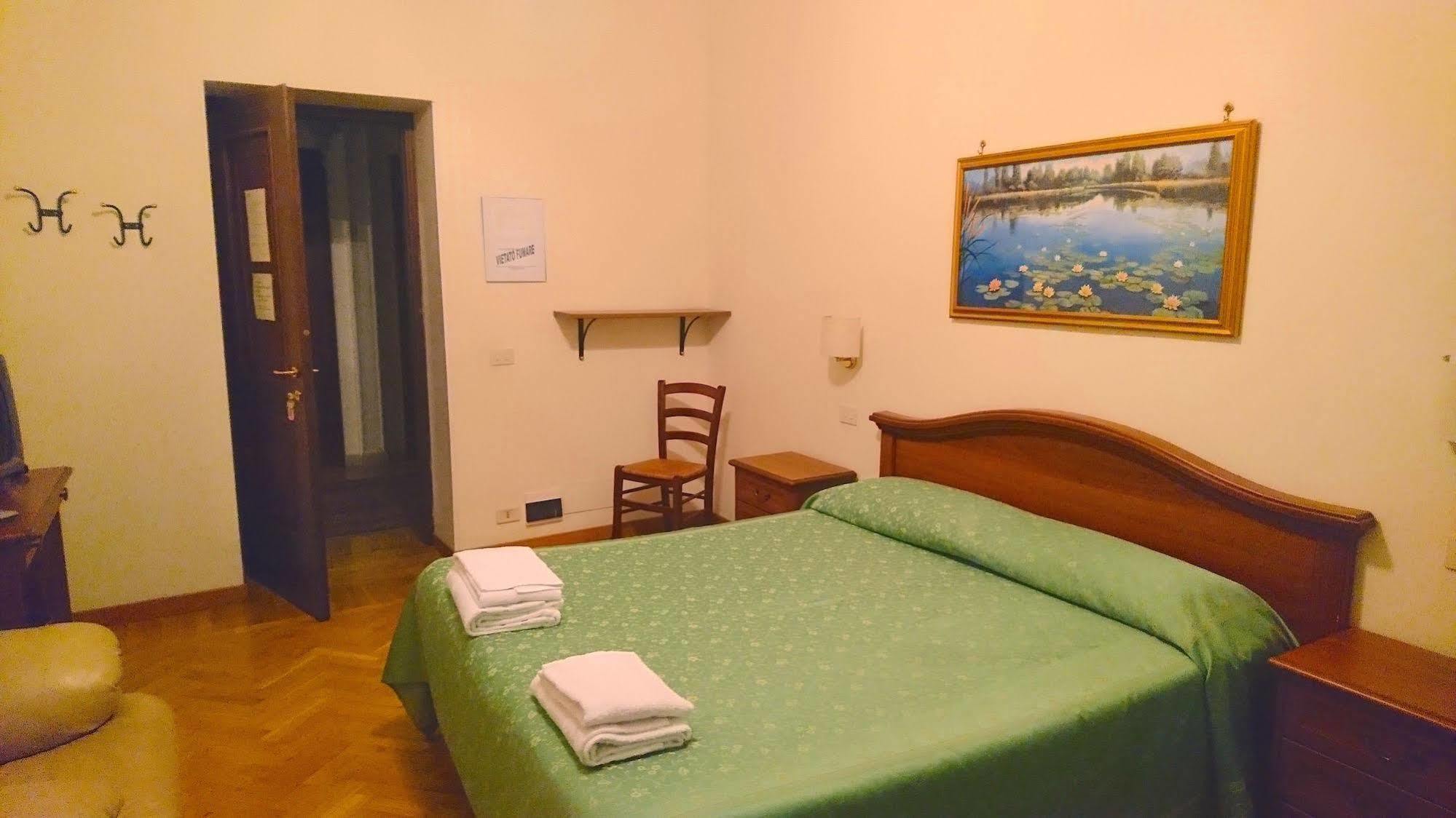 San Michele A Porta Pia Bed & Breakfast 3*