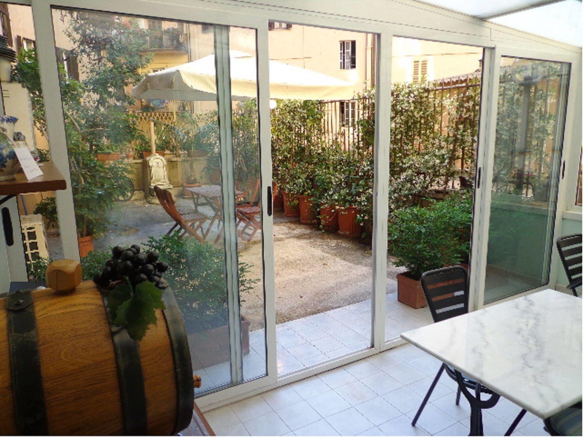San Michele A Porta Pia Bed & Breakfast Roma