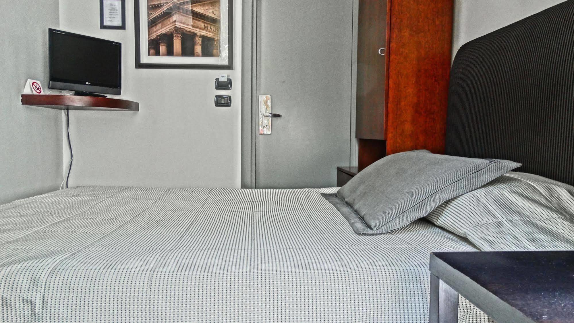 Giuggioli 3* Roma