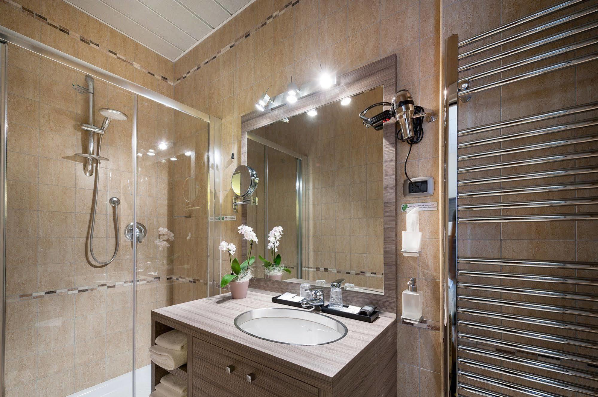 Morrisson Exclusive 2* Roma