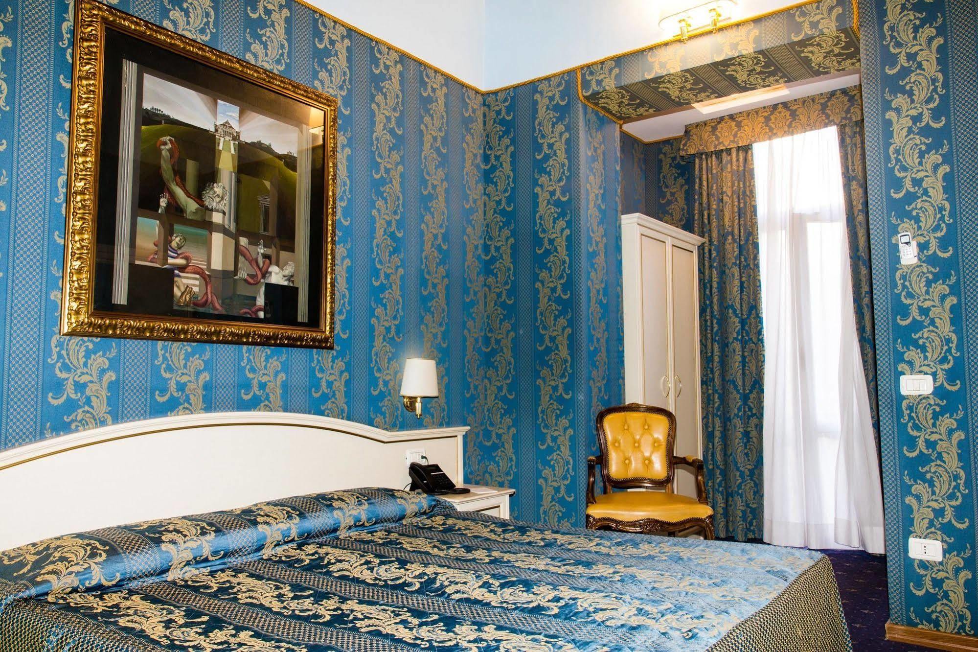 Residenza Canova Tadolini - 4* Roma