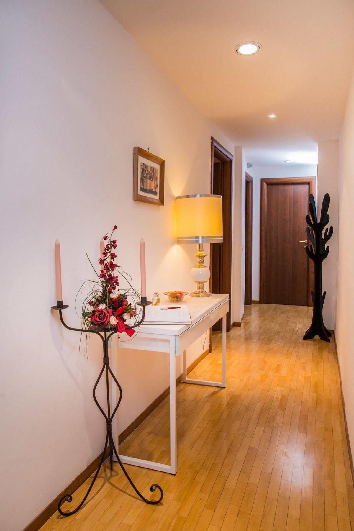Eternal Bed & Breakfast 2*