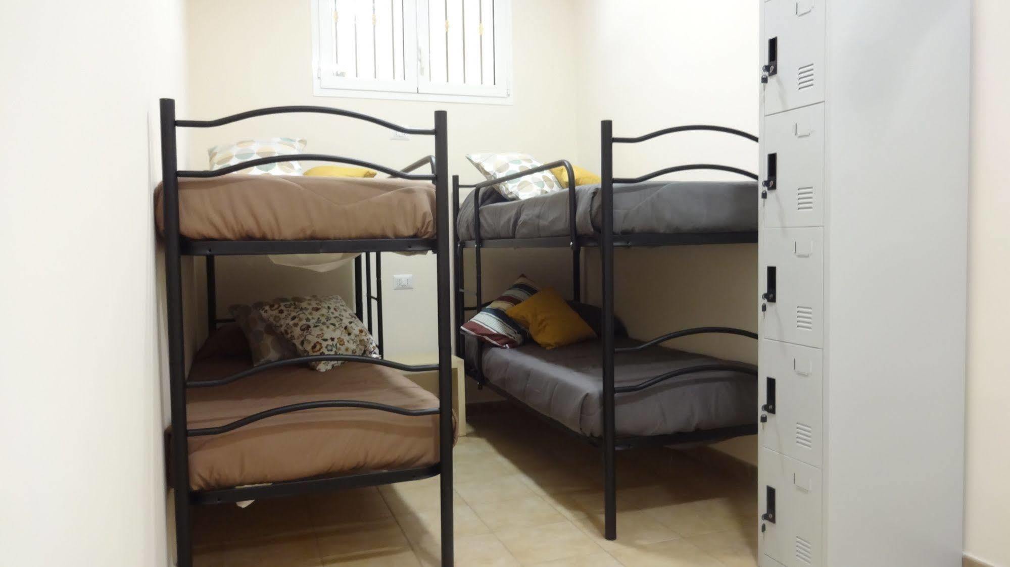 Hotel Angelina - Casa Per Ferie 3*