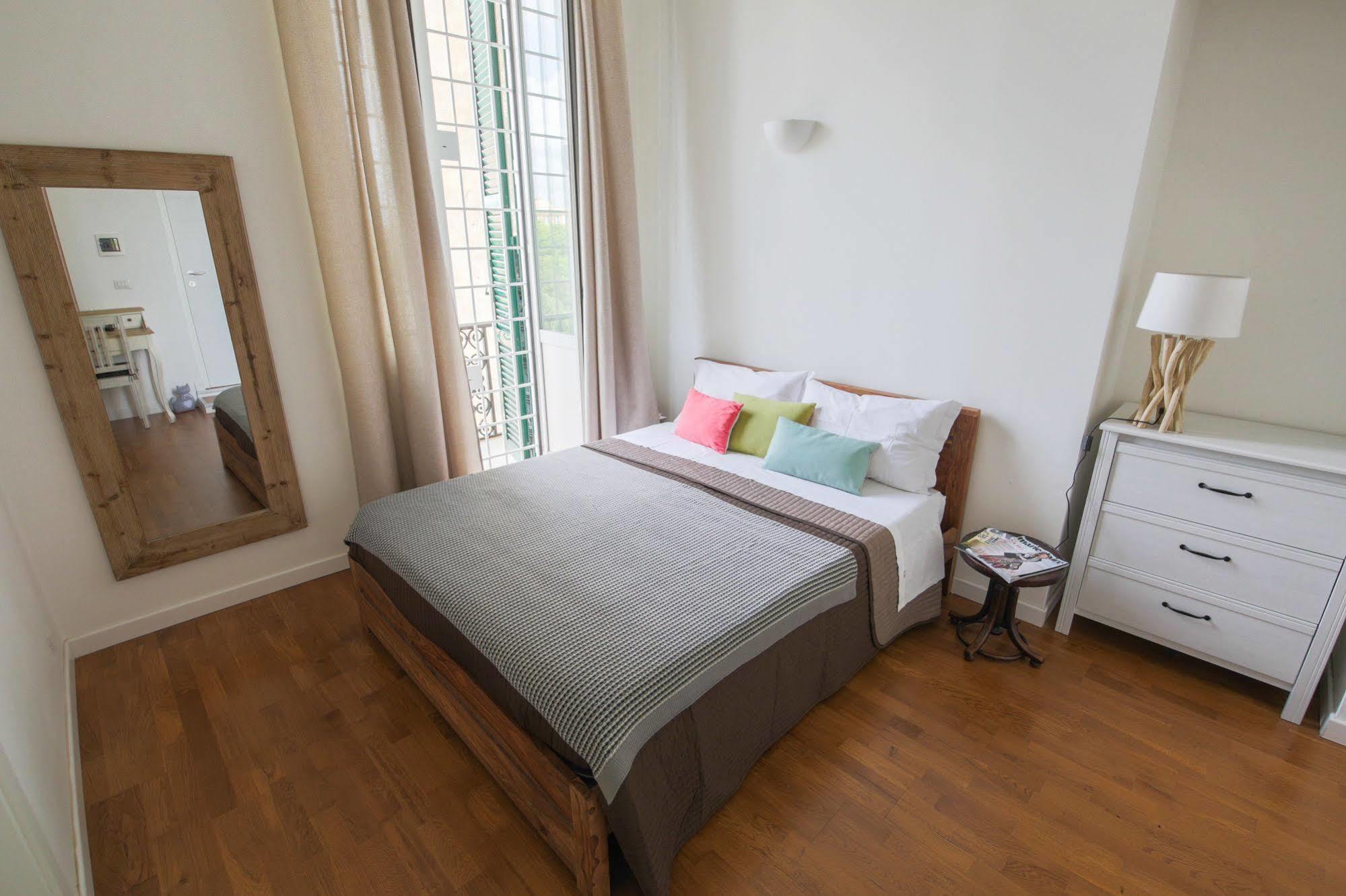 Affittacamere Urban Pine 2*
