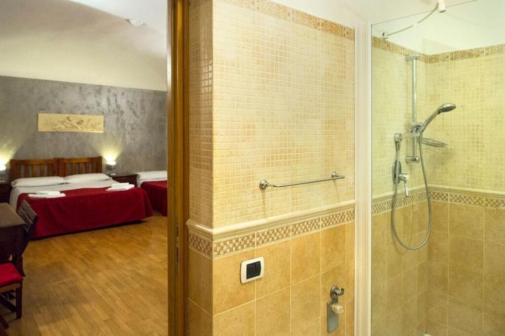 City's House 2* Rom