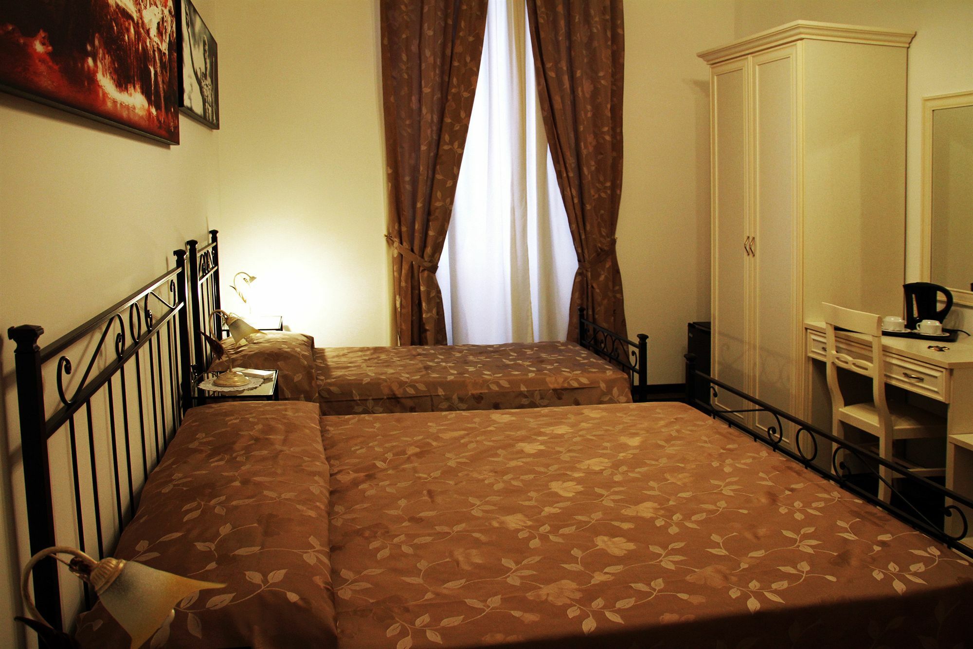 Al 138 Town House Affittacamere 3*