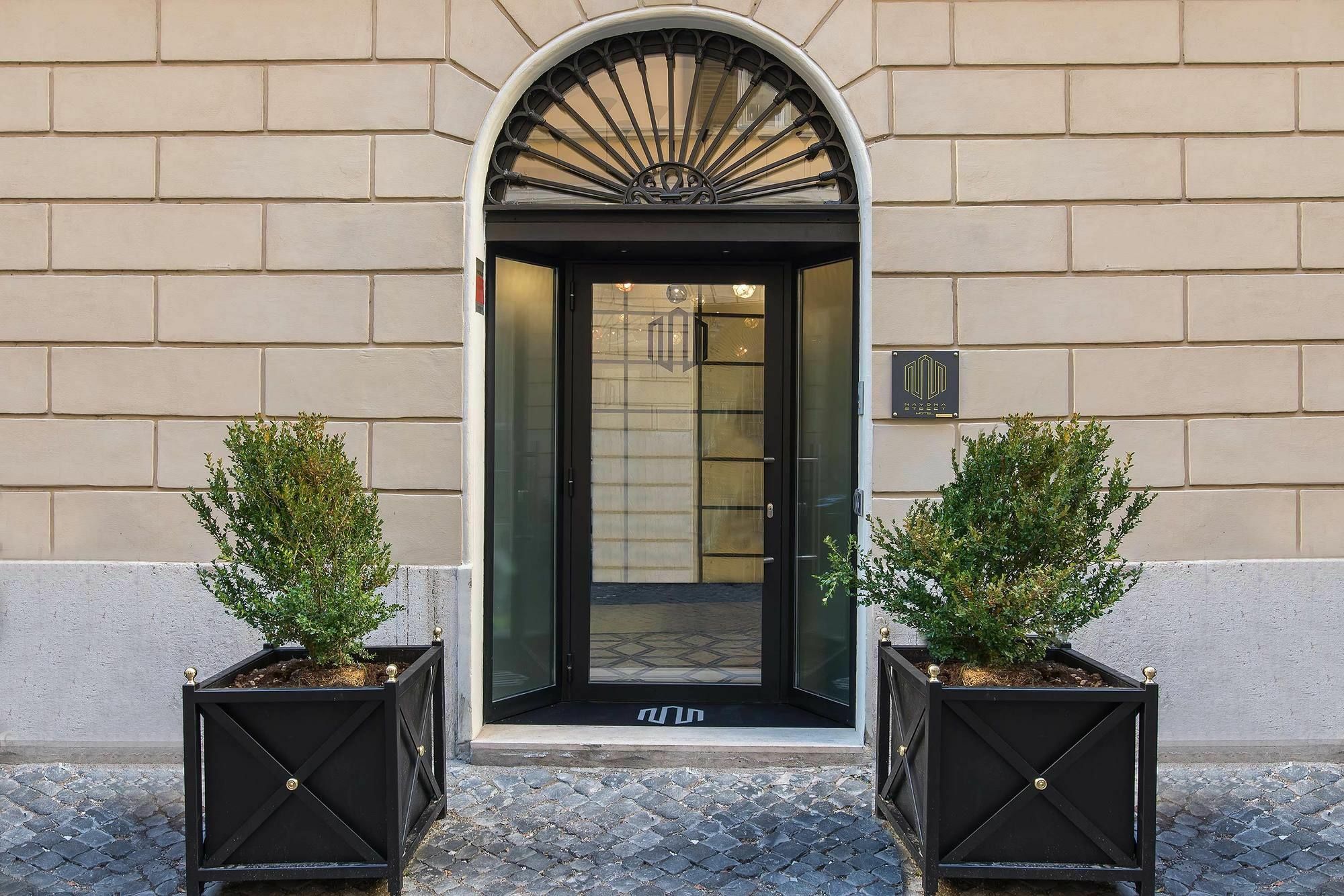 Navona Street
