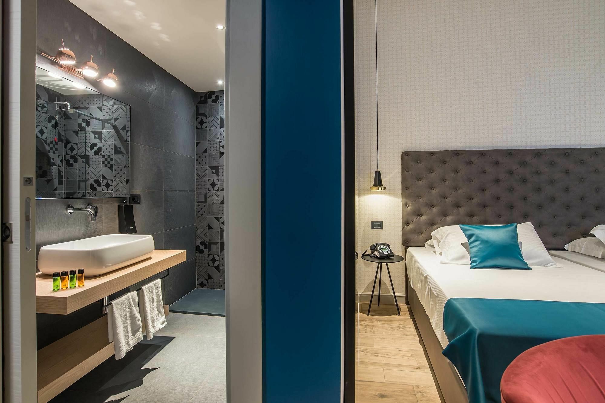 Navona Street 3*