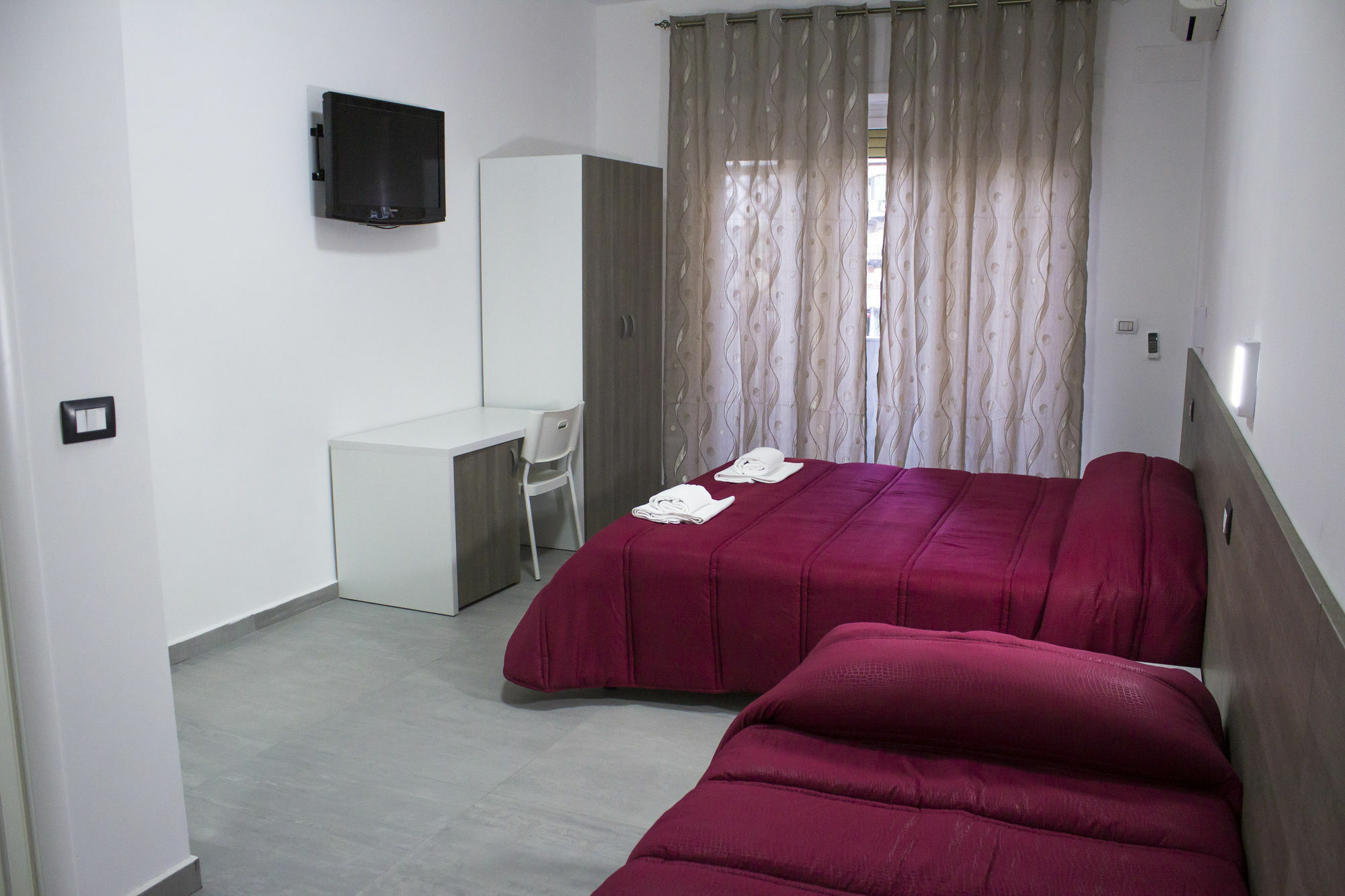 Tiburtina Royal Casa de hóspedes