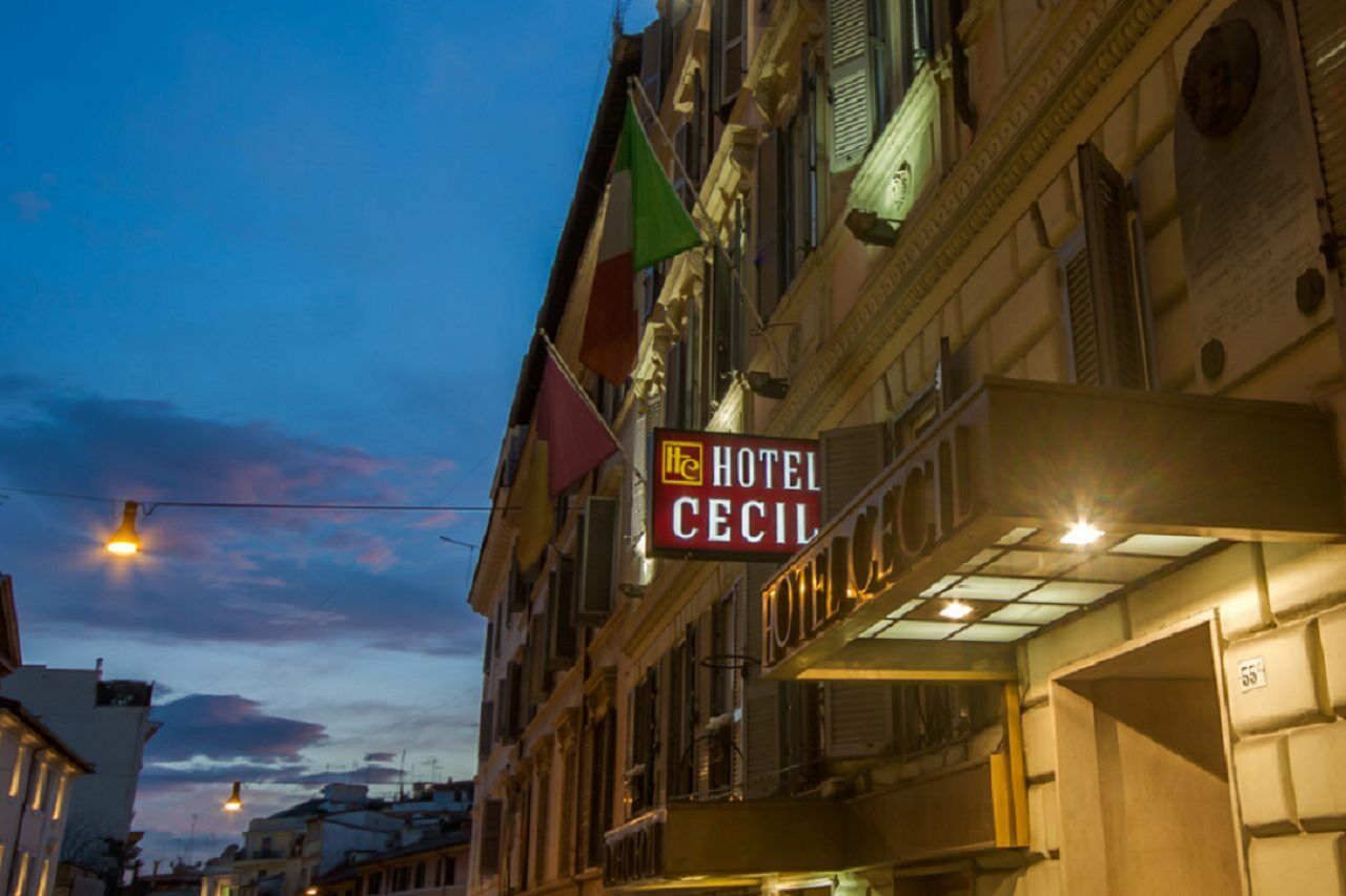 Cecil Hotell 3*