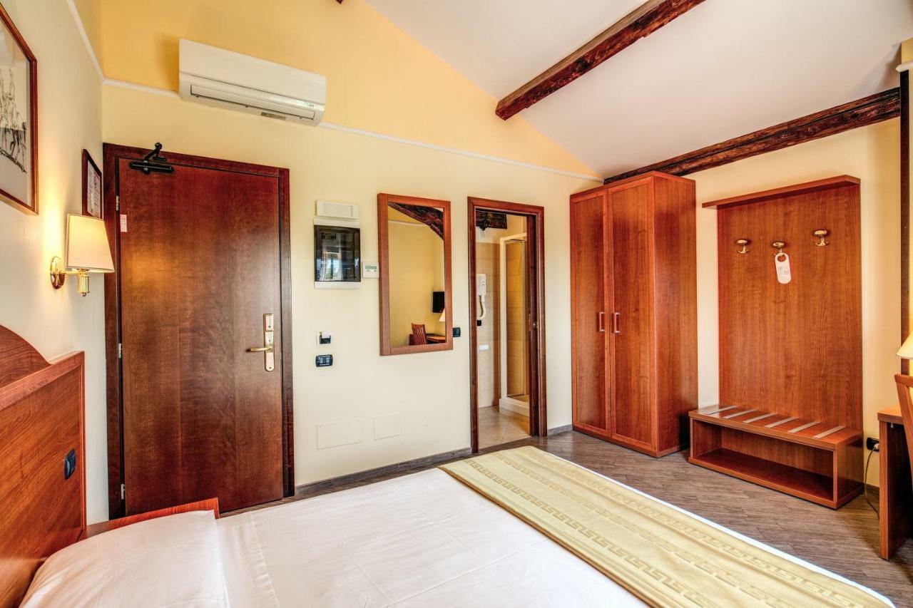 Hotell Tiburtina Metro