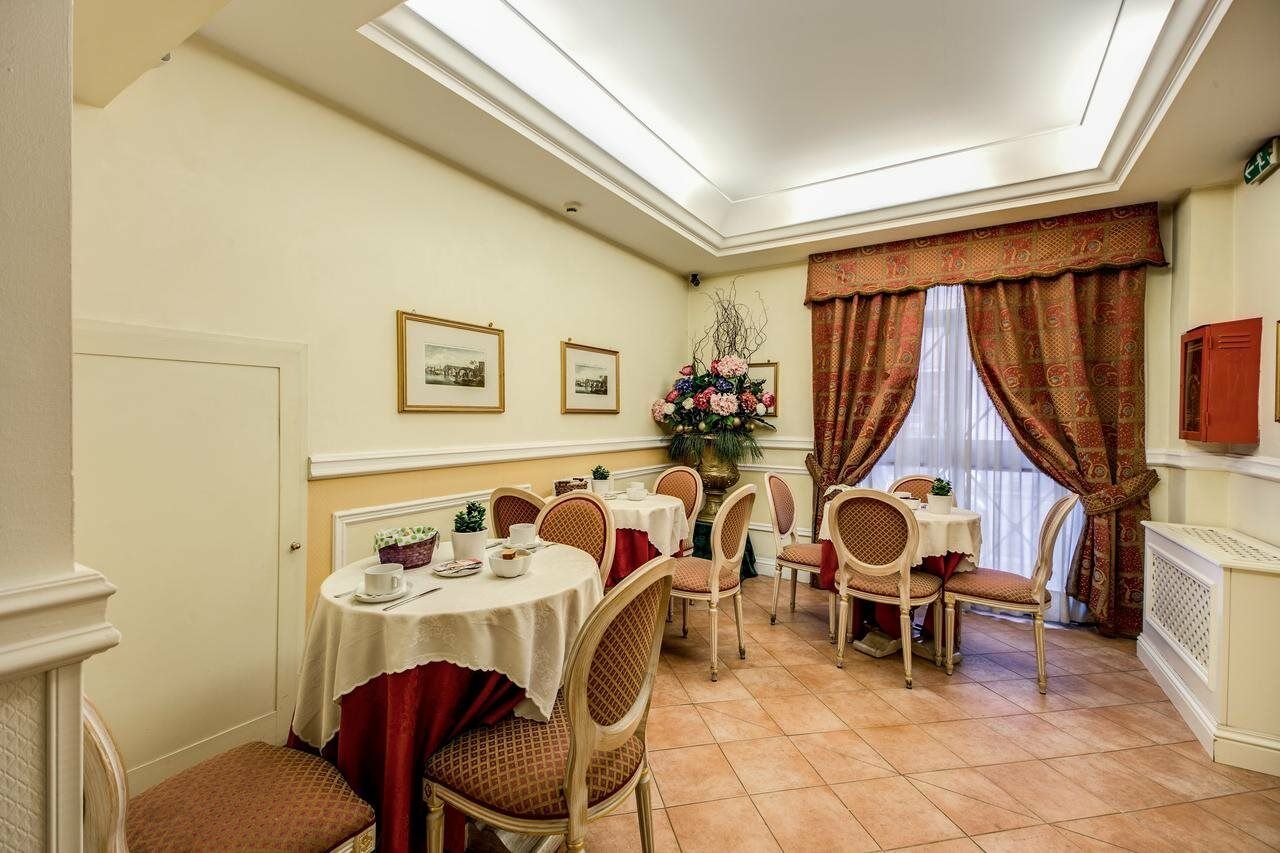 Relais Antico Palazzo Rospigliosi Hotel 4*