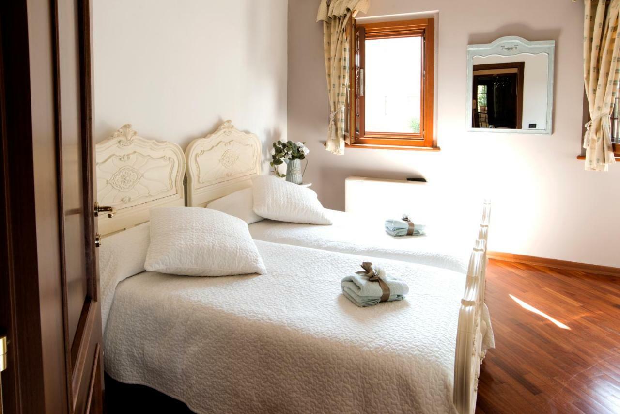 Bed & Breakfast Fiori E Lanterne