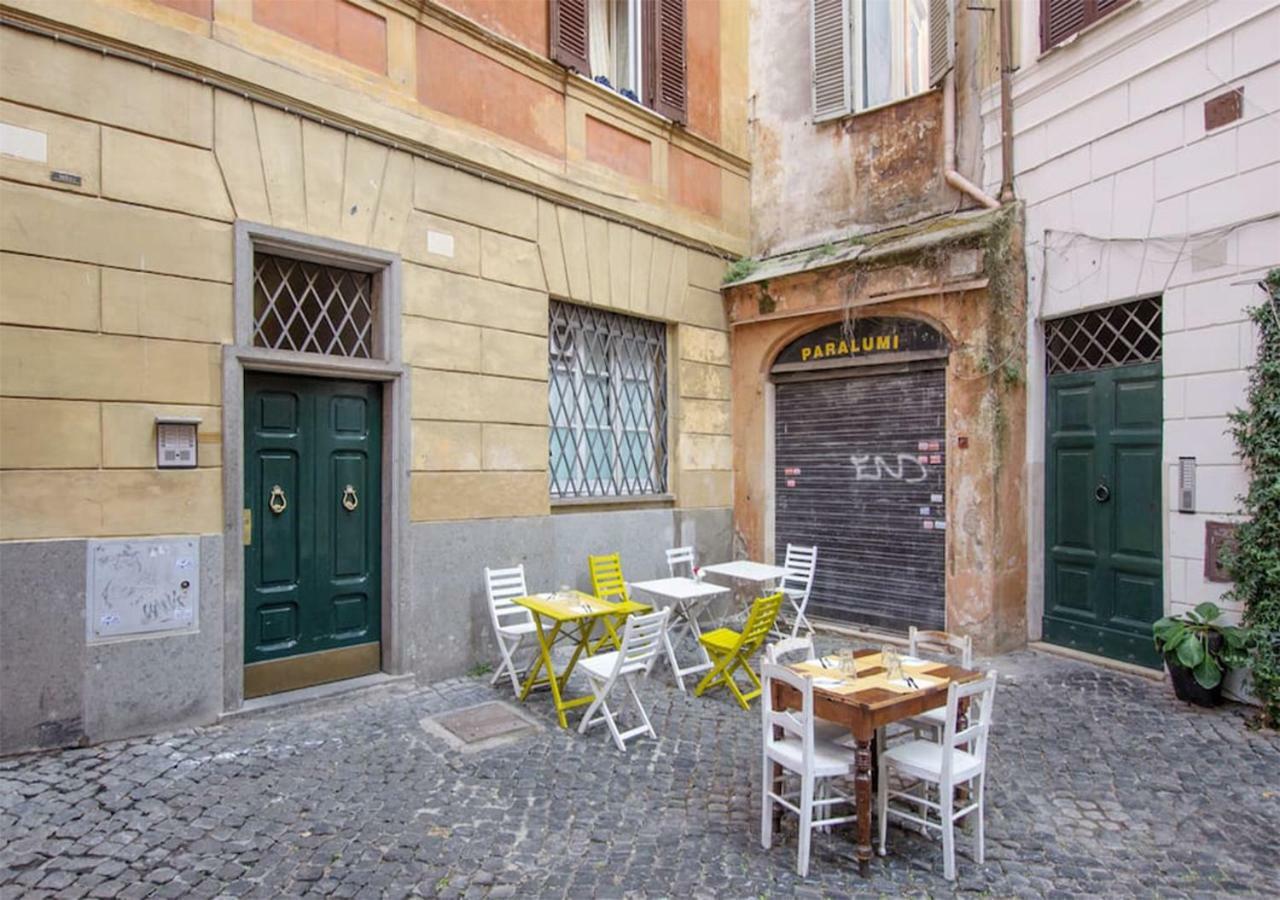 Navona Square Love Apartment