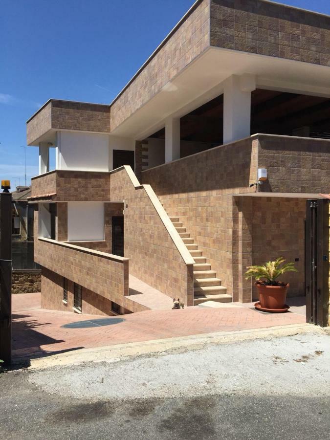 Beb La Lupa Acomodação com café da manhã 