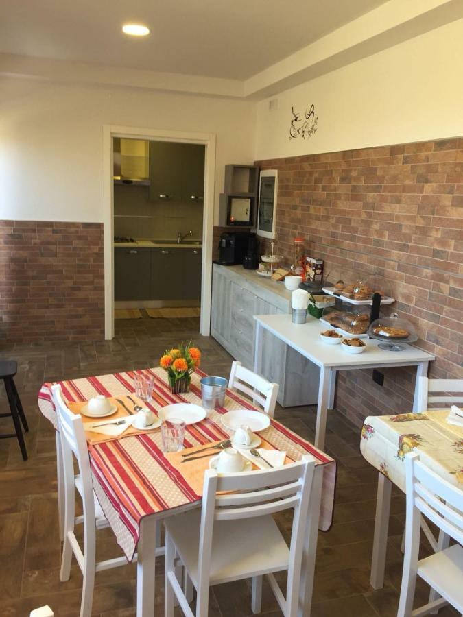 Beb La Lupa Acomodação com café da manhã 