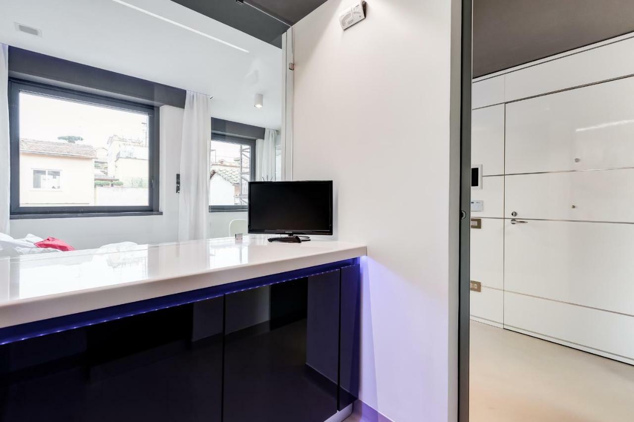 Emerald Luxury Roma