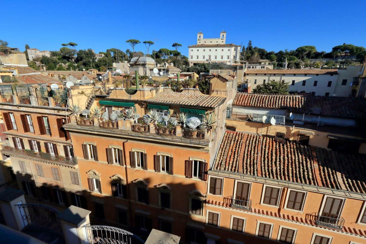 Apartamento Tiffany Deluxe Penthouse 30 Mt. From Piazza Di Spagna Roma