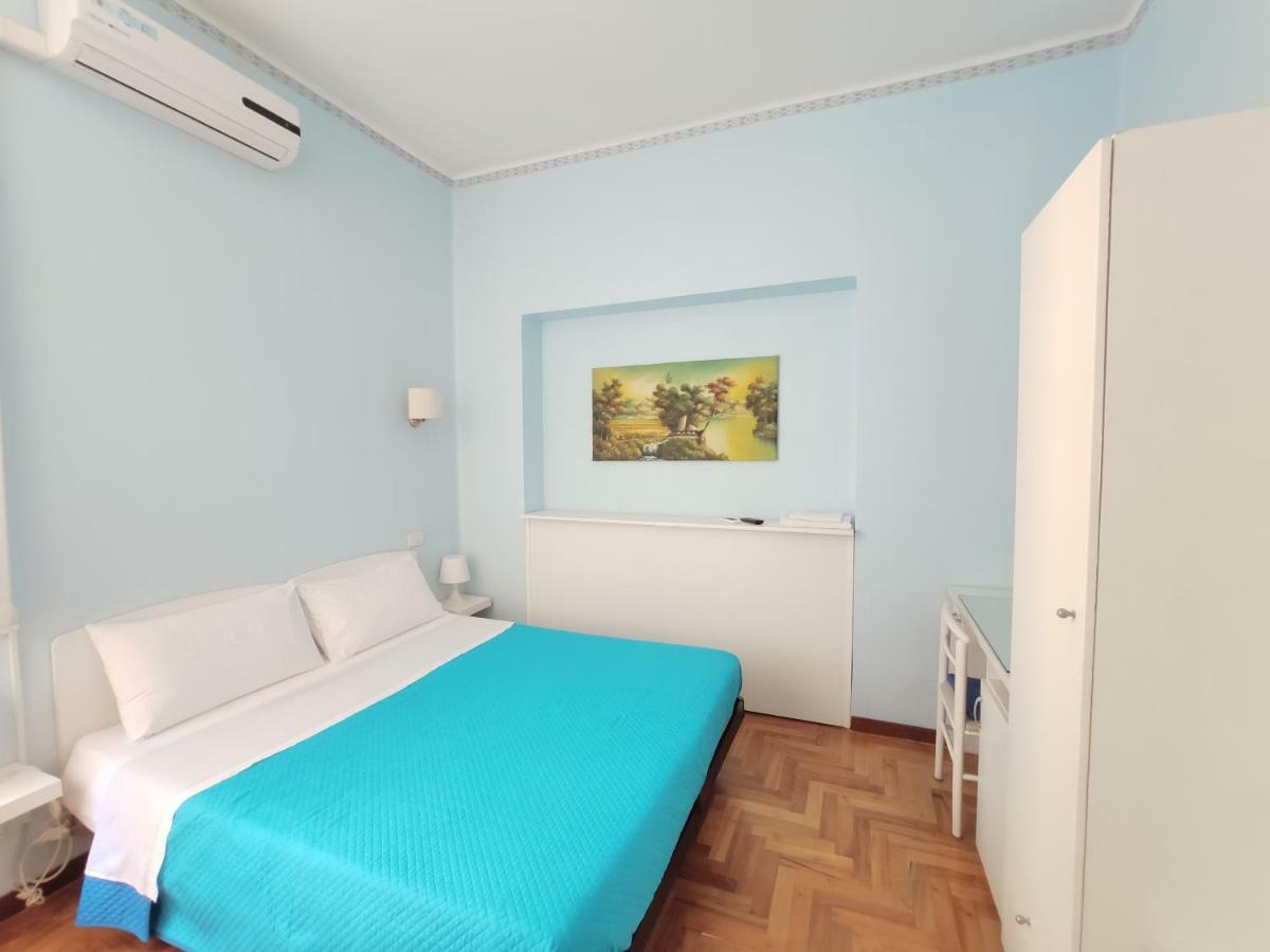 Bed and breakfast Tibur Station Holiday