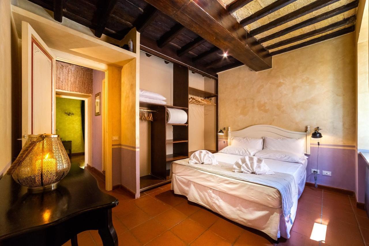 Maison Specchi Apartment *