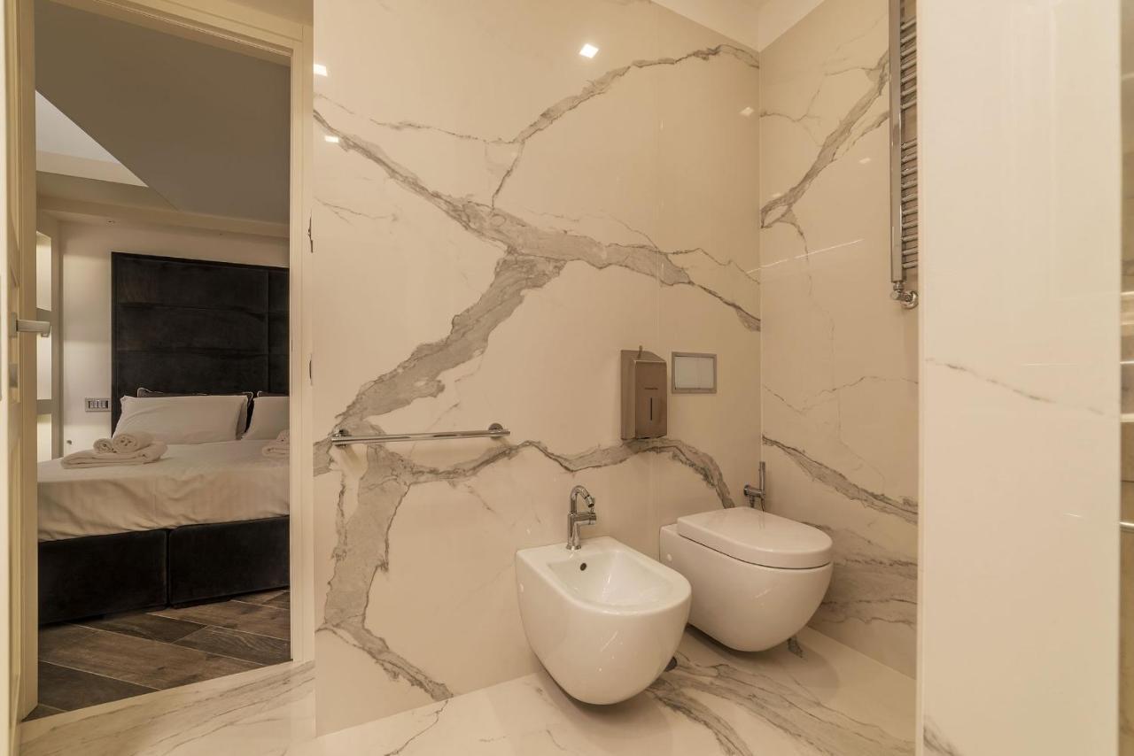 Ara Pacis Luxury *