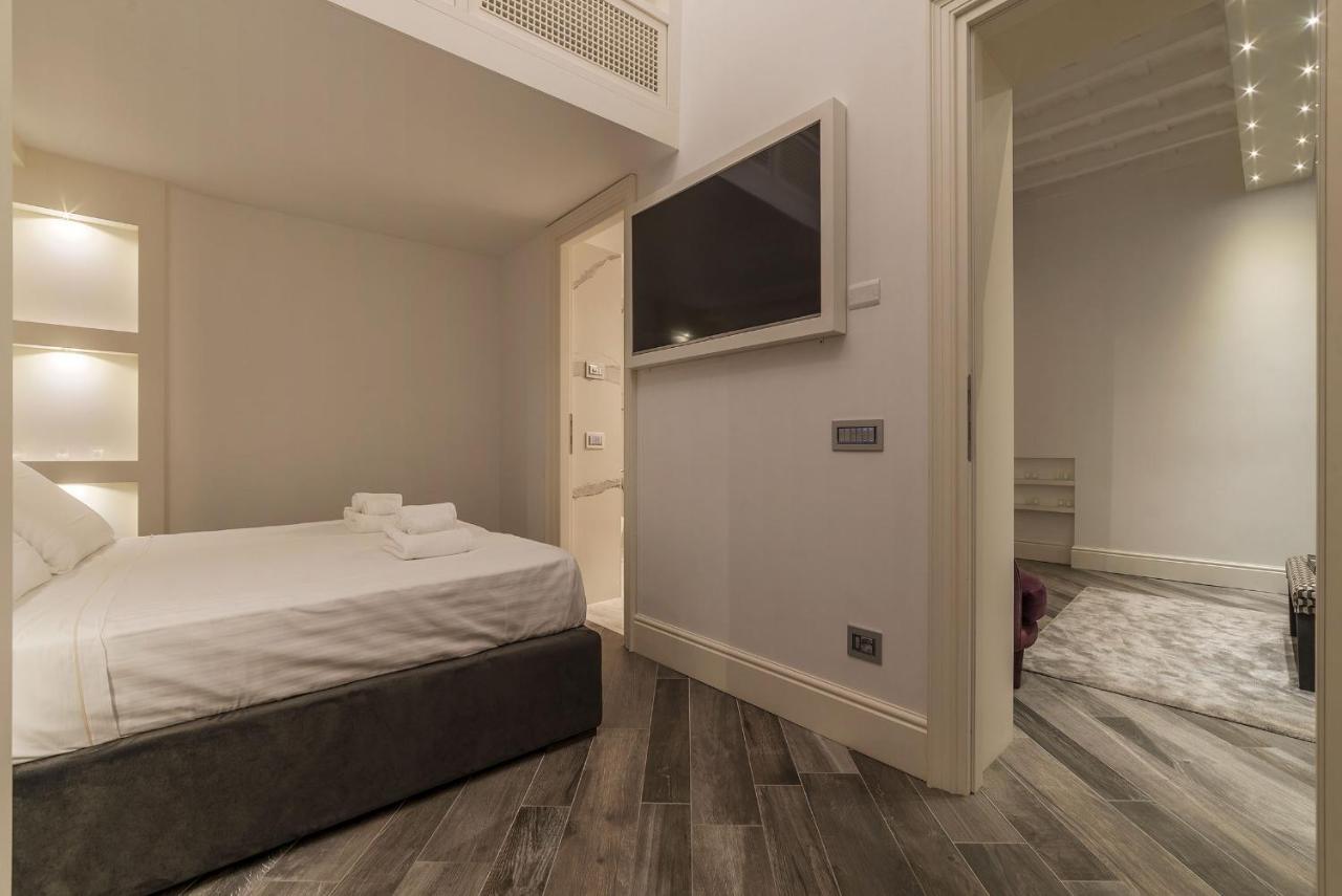 Ara Pacis Luxury Roma