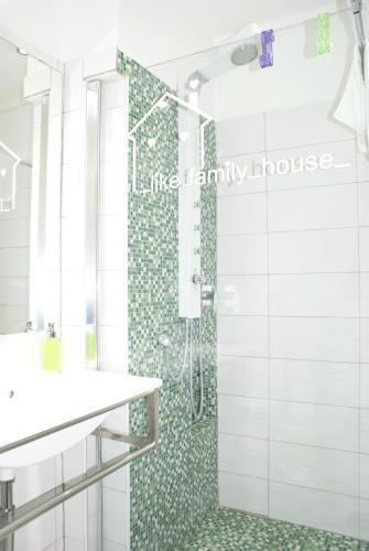 Bed and breakfast Like Family House 3*