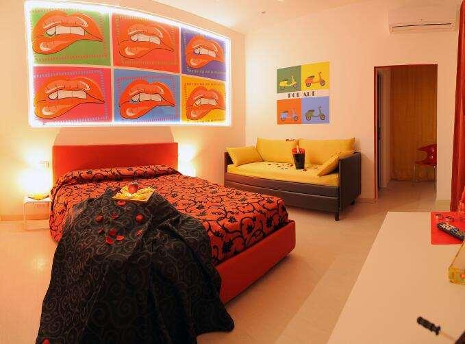 Chroma Italy - Ena Bed & Breakfast Roma