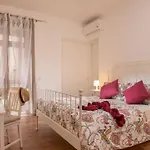 Sweet Rooms Piramide Bed And Breakfast