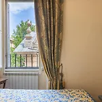 Roman Holiday Apartment For 6 By Piazza Navona