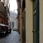 Domna Luxury Suites