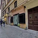Campo dei Fiori 3-Bed Apartment hi standing